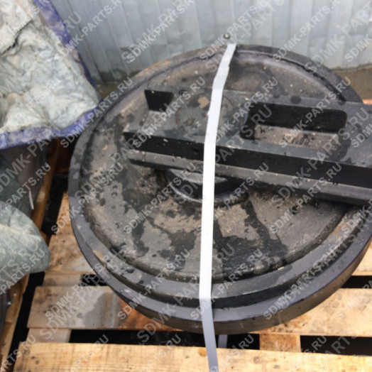 Колесо направляющее 14533152, 14510975 VOLVO EC460 14569420 2