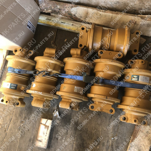 Каток опорный UF173E0E DOOSAN DX225LCA K1037713