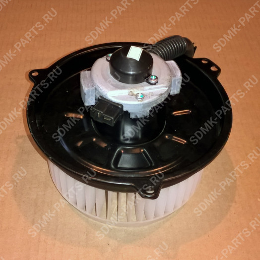 Мотор KOMATSU PC200-7 ND116340-7030